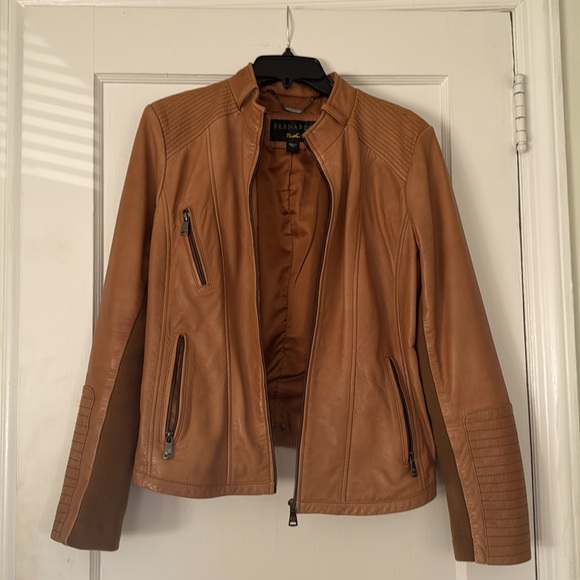 Bernardo Genuine Leather Jacket - Picture 2 of 6
